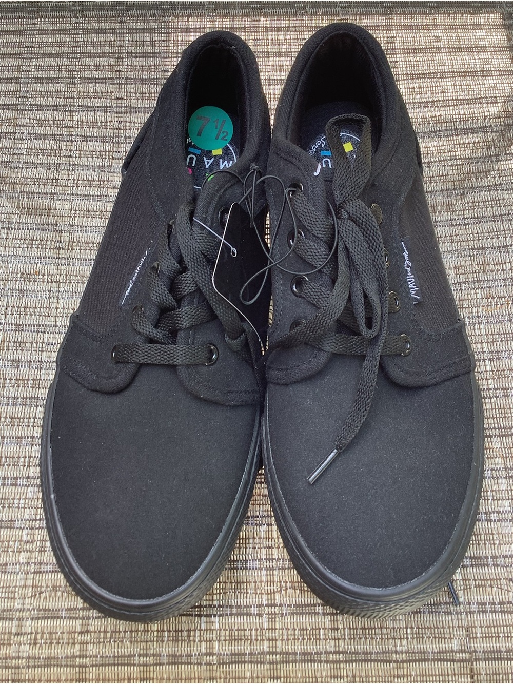 NWT Maui and Sons Black Canvas Sneakers Lace Up 7 1/2